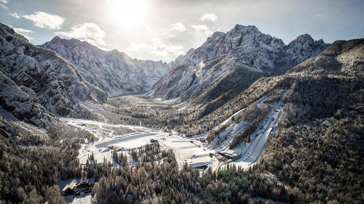 Apartments Triglav موجسترانا المظهر الخارجي الصورة