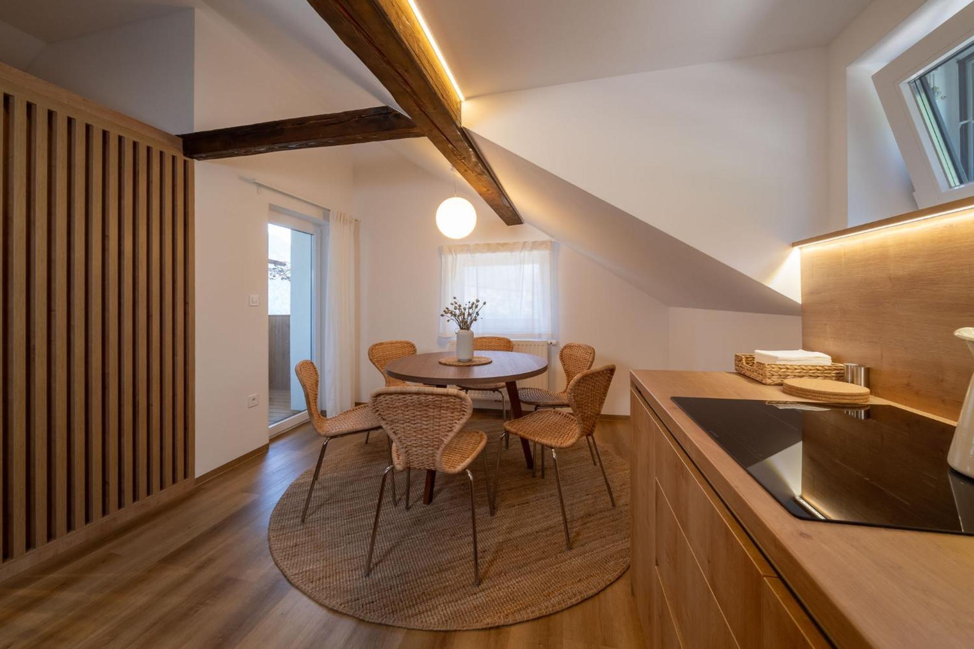 Apartments Triglav موجسترانا المظهر الخارجي الصورة